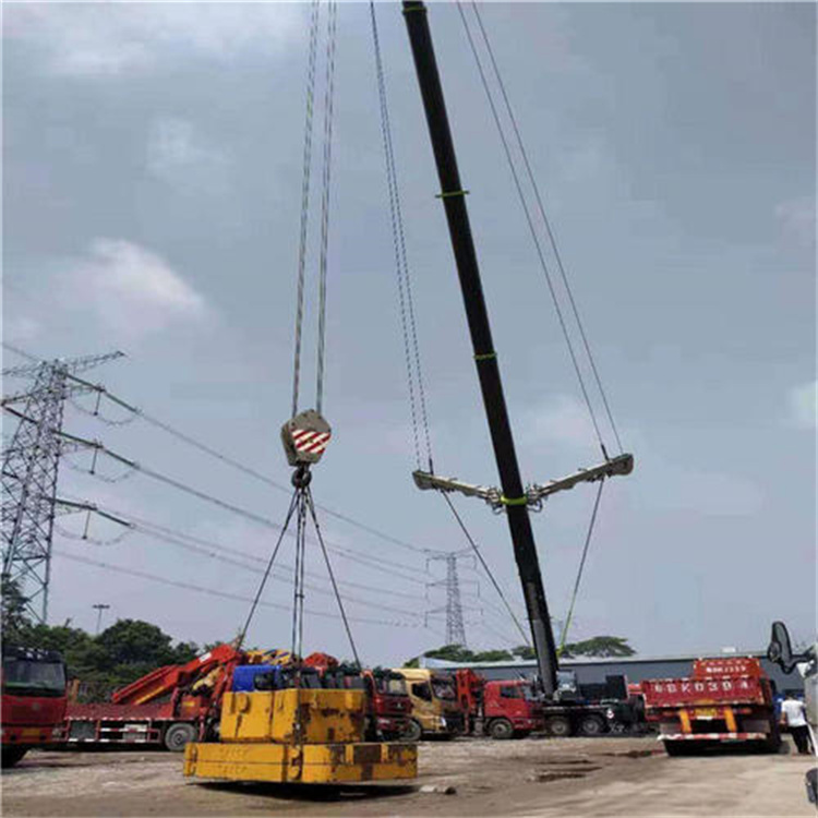 和乐镇风电设备吊装